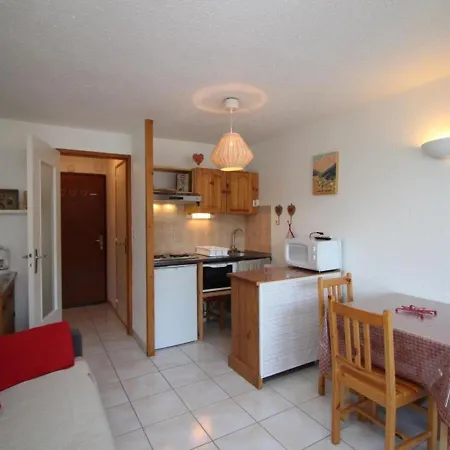 Apartment Mont-dore Avec Terrasse, Parking Et Wifi - Fr-1-608-55 Le Mont-Dore